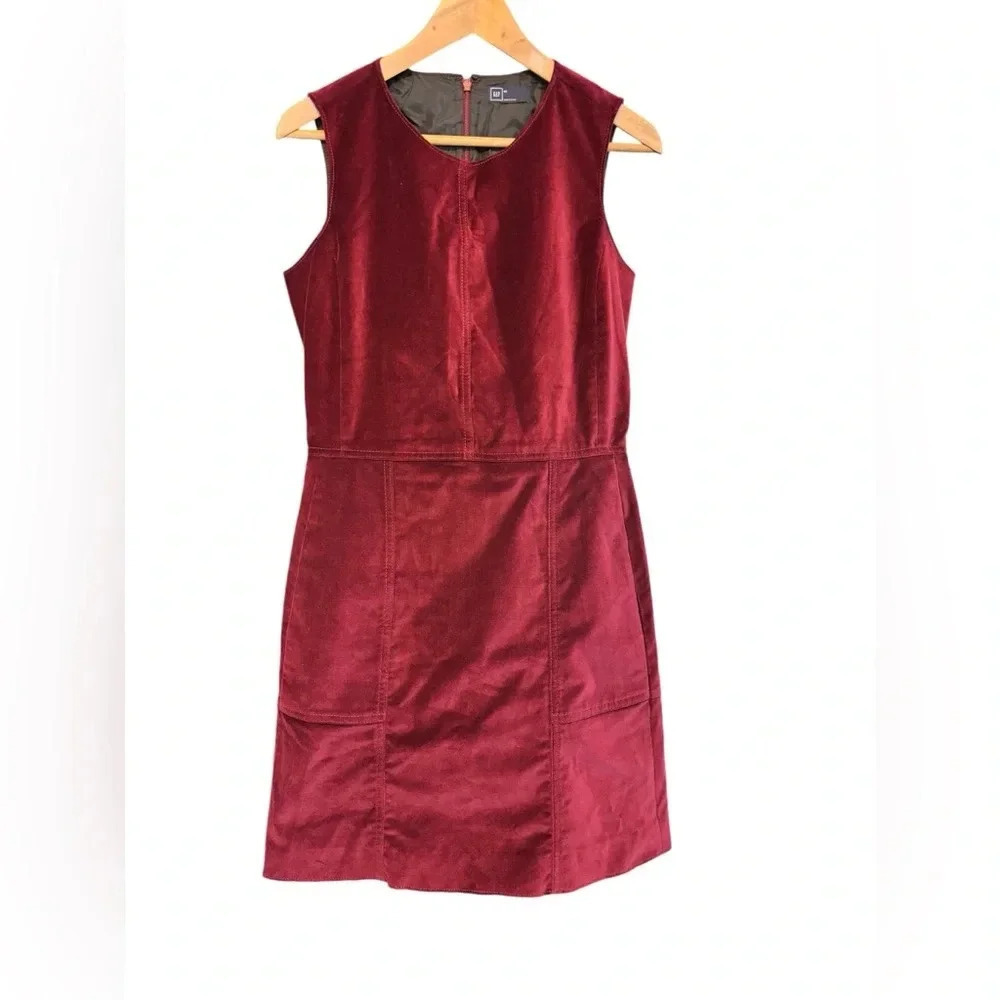 GAP Women's Velvet Red Sleeveless Crew Neck Short Dress with Pockets 6 - Picture 7 of 7